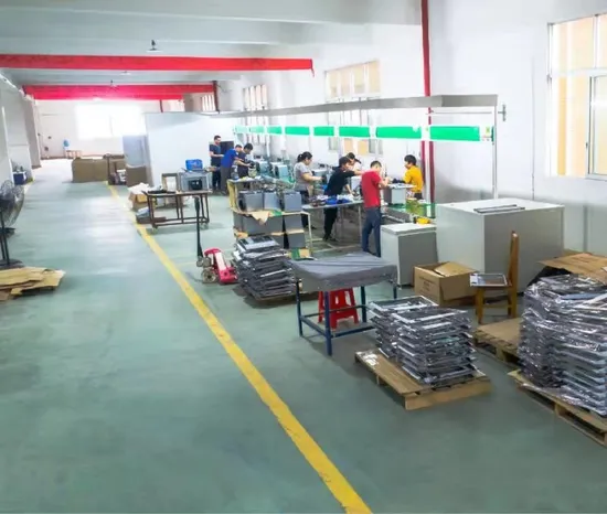 Ostasiatischer Edelstahl-Küchenkocher mit 2 Brennern und Gasherd